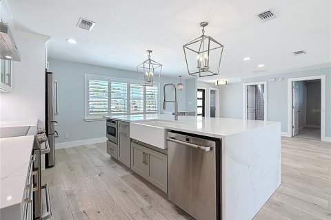 Casa en venta en Saint Pete Beach, Florida, 4 dormitorios, 173.45 m2 № 1204681 - foto 22