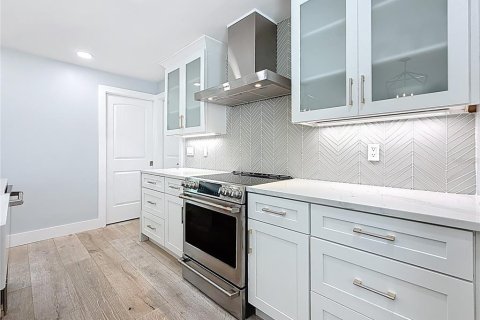 Casa en venta en Saint Pete Beach, Florida, 4 dormitorios, 173.45 m2 № 1204681 - foto 18