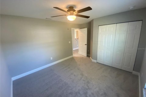 House in Summerfield, Florida 3 bedrooms, 140.38 sq.m. № 1765298 - photo 11