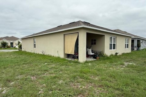 House in Winter Haven, Florida 4 bedrooms, 169.83 sq.m. № 1641011 - photo 3