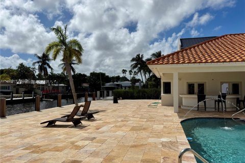 House in Fort Lauderdale, Florida 4 bedrooms, 326.64 sq.m. № 1945657 - photo 5