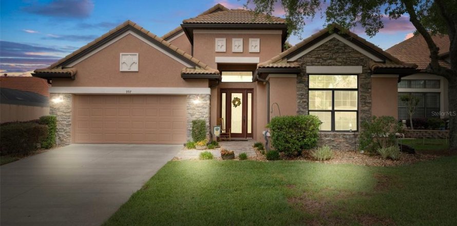 House in Hernando, Florida 4 bedrooms, 231.98 sq.m. № 1733356