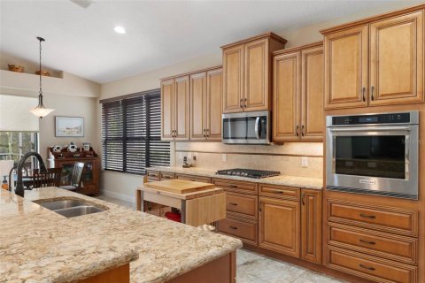 House in Hernando, Florida 4 bedrooms, 231.98 sq.m. № 1733356 - photo 15
