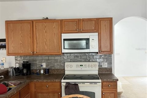 House in Kissimmee, Florida 4 bedrooms, 202.71 sq.m. № 1898628 - photo 8