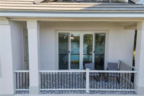 Villa ou maison à vendre à Palm Coast, Floride: 5 chambres, 323.11 m2 № 2206067 - photo 8