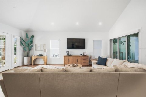 Villa ou maison à vendre à Palm Coast, Floride: 5 chambres, 323.11 m2 № 2206067 - photo 22