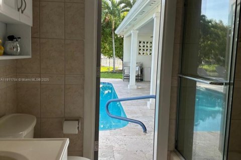 Villa ou maison à vendre à Plantation, Floride: 4 chambres, 176.51 m2 № 1967604 - photo 3