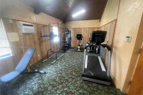 Купить кондоминиум в Маргит, Флорида 2 спальни, 94.67м2, № 1923942 - фото 17