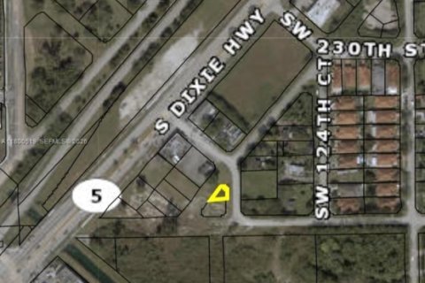 Земельный участок в Майами, Флорида № 2048465