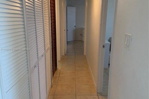 Copropriété à vendre à Miami, Floride: 2 chambres, 102.1 m2 № 1973989 - photo 14