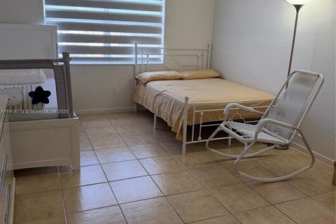 Copropriété à vendre à Miami, Floride: 2 chambres, 102.1 m2 № 1973989 - photo 19