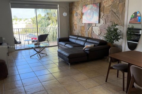 Copropriété à vendre à Miami, Floride: 2 chambres, 102.1 m2 № 1973989 - photo 7