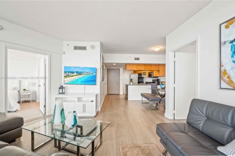 Copropriété à louer à Miami, Floride: 2 chambres, 97.36 m2 № 1708495 - photo 11