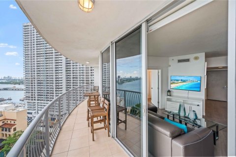 Copropriété à louer à Miami, Floride: 2 chambres, 97.36 m2 № 1708495 - photo 5