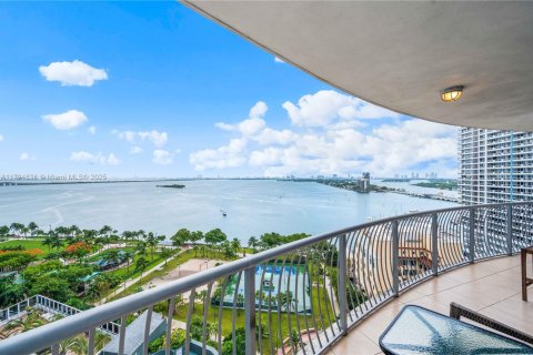 Copropriété à louer à Miami, Floride: 2 chambres, 97.36 m2 № 1708495 - photo 1