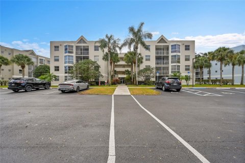 Condo à Delray Beach, Floride, 2 chambres  № 2026479