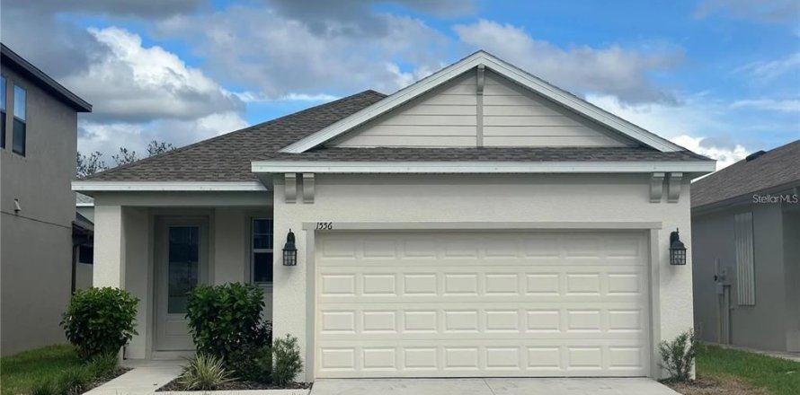 Casa en Tarpon Springs, Florida 3 dormitorios, 161.84 m2 № 1716914