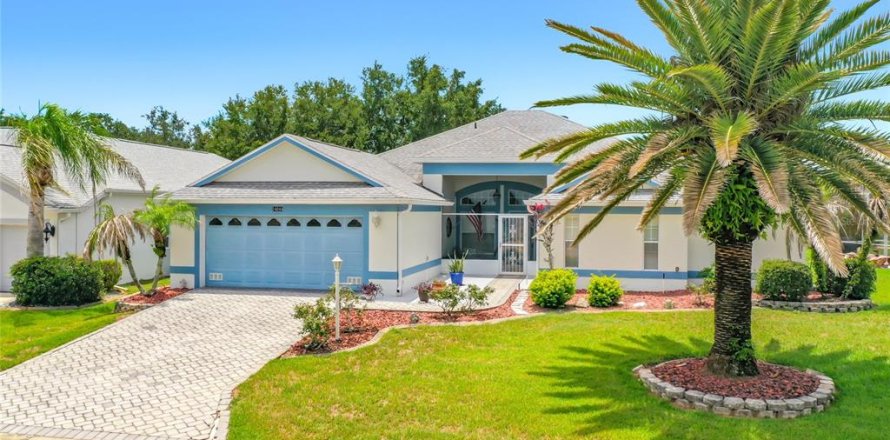 Casa en Leesburg, Florida 2 dormitorios, 244.7 m2 № 2156104