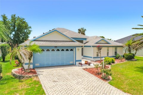Casa en venta en Leesburg, Florida, 2 dormitorios, 244.7 m2 № 2156104 - foto 2