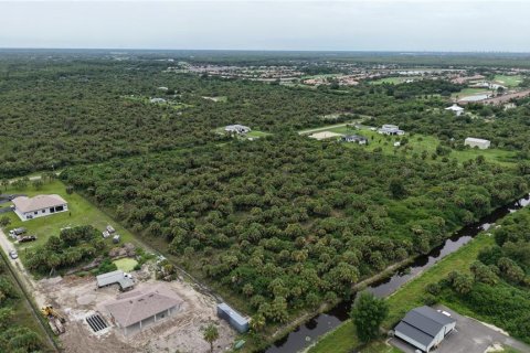 Terreno en venta en Naples, Florida № 2221232 - foto 17