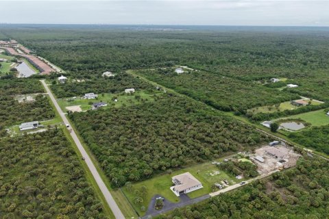 Terreno en venta en Naples, Florida № 2221232 - foto 5