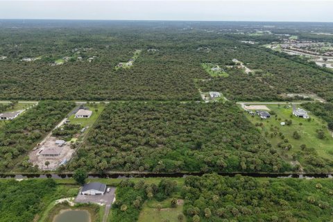 Terreno en venta en Naples, Florida № 2221232 - foto 9
