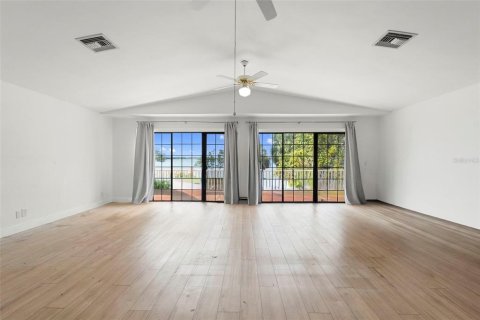 Villa ou maison à vendre à Oldsmar, Floride: 3 chambres, 227.98 m2 № 2415005 - photo 30