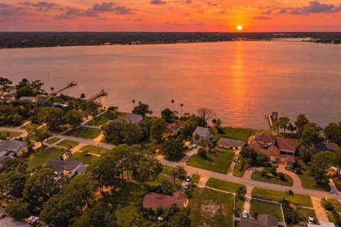 Villa ou maison à vendre à Oldsmar, Floride: 3 chambres, 227.98 m2 № 2415005 - photo 4