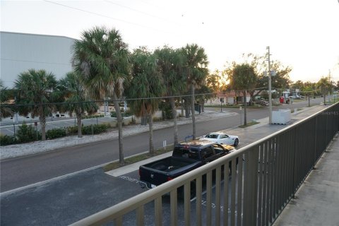 Copropriété à louer à Saint Petersburg, Floride: 2 chambres, 81.29 m2 № 2095313 - photo 20