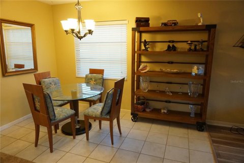 Copropriété à louer à Saint Petersburg, Floride: 2 chambres, 81.29 m2 № 2095313 - photo 7