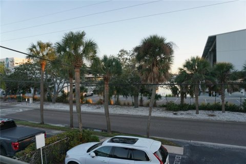 Copropriété à louer à Saint Petersburg, Floride: 2 chambres, 81.29 m2 № 2095313 - photo 28
