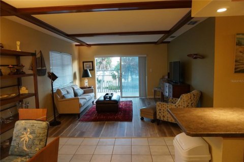 Copropriété à louer à Saint Petersburg, Floride: 2 chambres, 81.29 m2 № 2095313 - photo 4