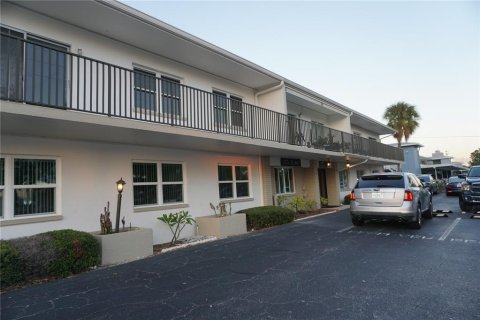Copropriété à louer à Saint Petersburg, Floride: 2 chambres, 81.29 m2 № 2095313 - photo 25