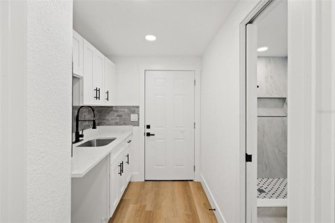 Appartement à louer à Tampa, Floride: 1 chambre, 22.3 m2 № 2166404 - photo 4