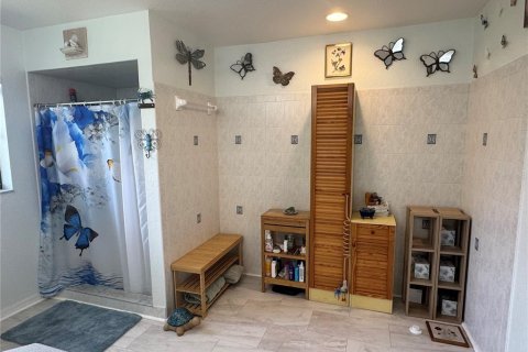 House in Spring Hill, Florida 3 bedrooms, 214.98 sq.m. № 2111851 - photo 23