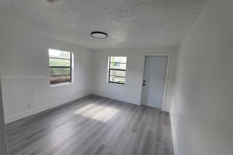 Купить виллу или дом в Санрайз, Флорида 3 спальни, 158.03м2, № 1966753 - фото 17