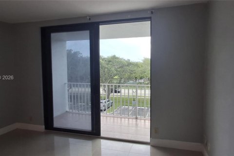 Apartment in Hollywood, Florida 1 bedroom, 77.11 sq.m. № 2282473 - photo 9