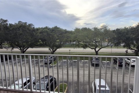 Apartment in Hollywood, Florida 1 bedroom, 77.11 sq.m. № 2282473 - photo 10