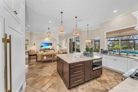 House in Sarasota, Florida 4 bedrooms, 479.28 sq.m. № 1548608 - photo 15