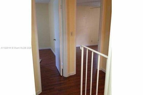 Touwnhouse à vendre à Coral Springs, Floride: 2 chambres № 1796265 - photo 11