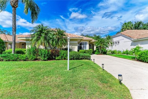 Villa ou maison à vendre à Bradenton, Floride: 3 chambres, 168.8 m2 № 1915784 - photo 2