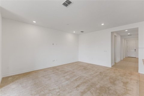 Duplex in Ocala, Florida 2 bedrooms, 158.49 sq.m. № 1899971 - photo 8