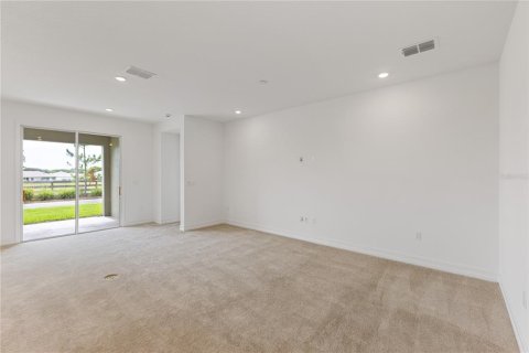 Duplex in Ocala, Florida 2 bedrooms, 158.49 sq.m. № 1899971 - photo 10