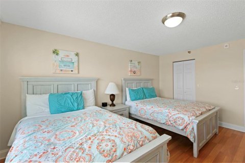 Copropriété à vendre à Madeira Beach, Floride: 2 chambres, 98.01 m2 № 1751471 - photo 13