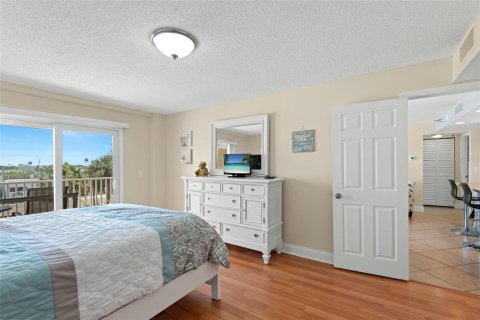 Copropriété à vendre à Madeira Beach, Floride: 2 chambres, 98.01 m2 № 1751471 - photo 17