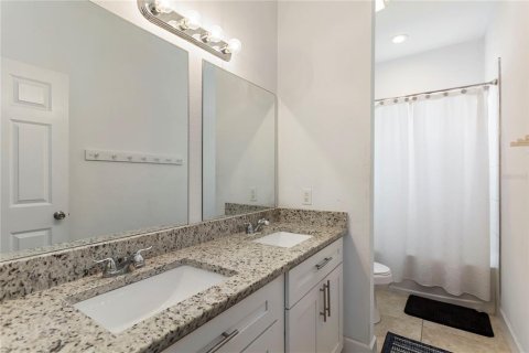 Touwnhouse à vendre à Kissimmee, Floride: 5 chambres, 201.78 m2 № 1838862 - photo 28