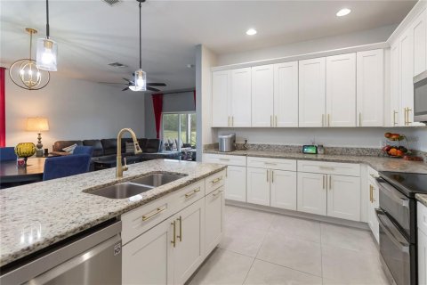 Touwnhouse à vendre à Kissimmee, Floride: 5 chambres, 201.78 m2 № 1838862 - photo 6