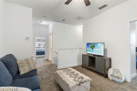 Touwnhouse à vendre à Kissimmee, Floride: 5 chambres, 201.78 m2 № 1838862 - photo 22