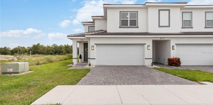 Touwnhouse à Kissimmee, Floride 5 chambres, 201.78 m2 № 1838862
