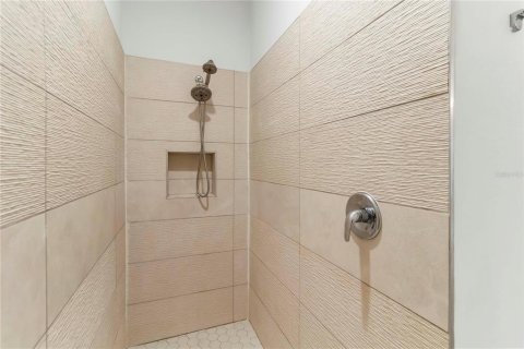 Touwnhouse à vendre à Kissimmee, Floride: 5 chambres, 201.78 m2 № 1838862 - photo 11